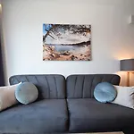 Rentplanet - Kasprowicza Lägenhet *