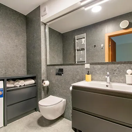 Rentplanet - Kasprowicza Apartament Kołobrzeg